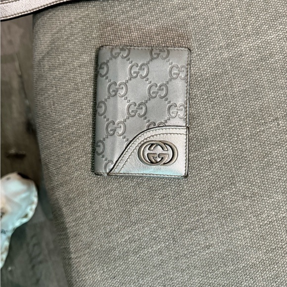 Gucci Monogram Card Holder Wallet - Picture 2 of 8